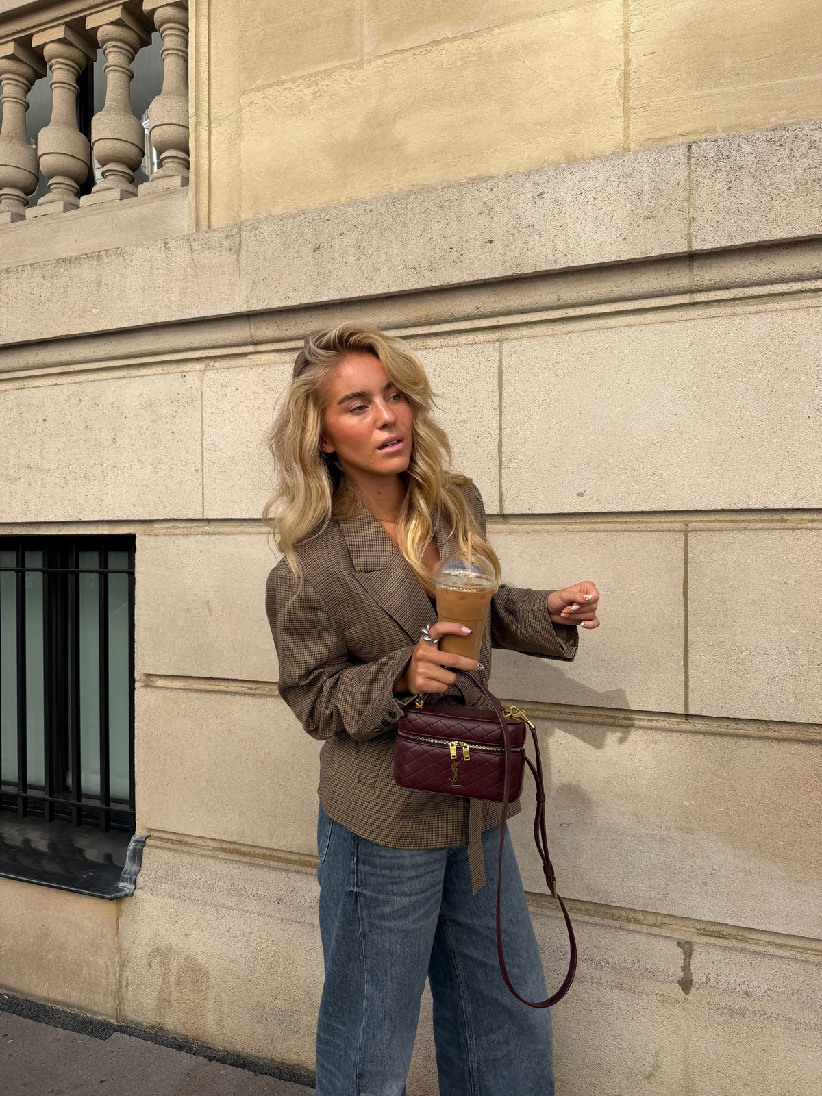 Ella | Americana de Cuadros