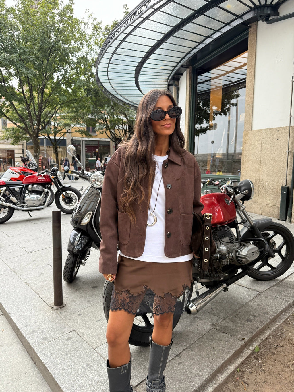 Chaqueta de Efecto Ante Chocolate Oscuro