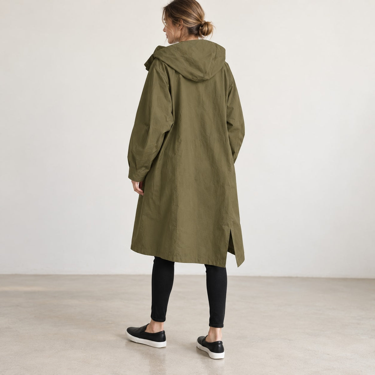 Parka Larga con Capucha | Abrigo Amplio de Entretiempo