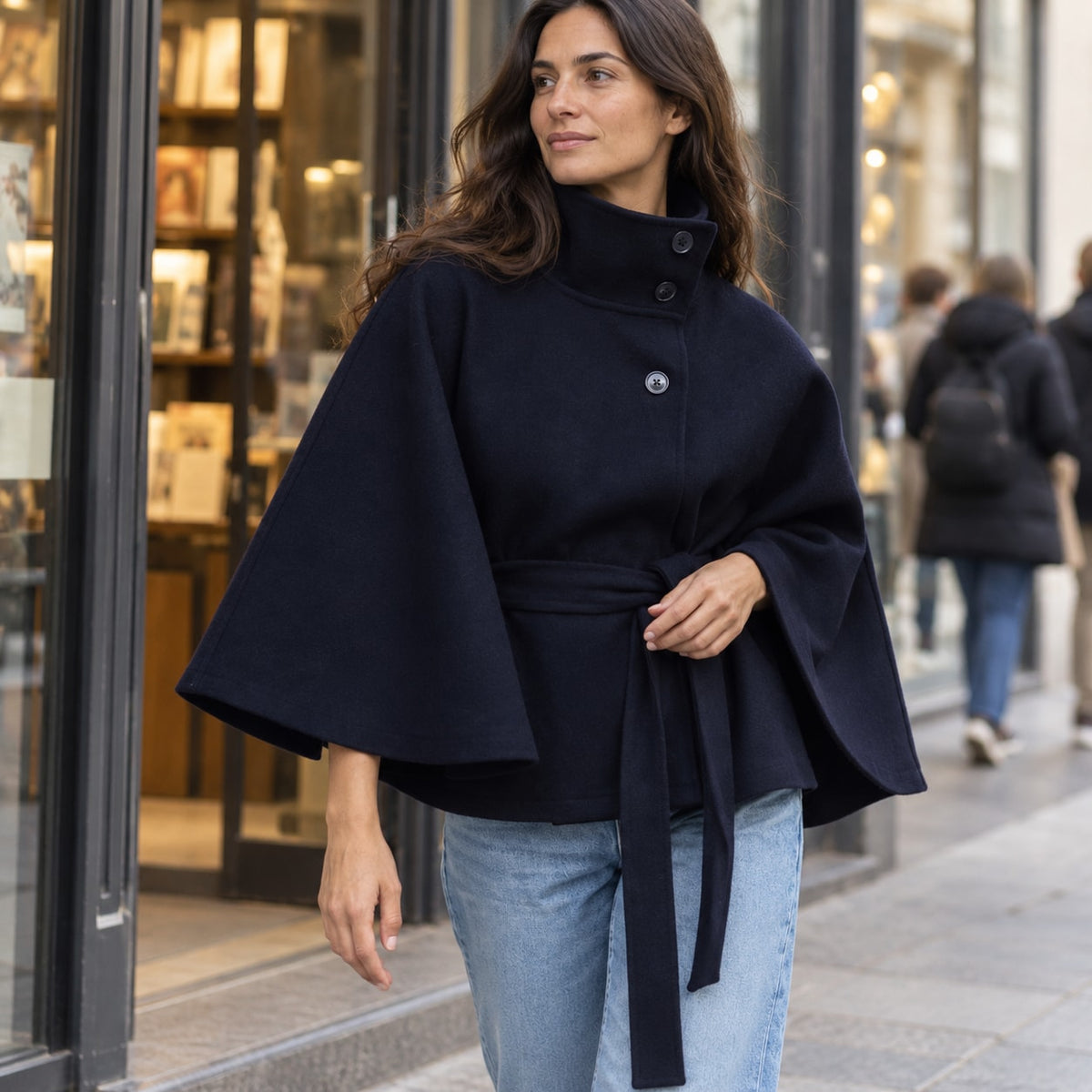 Abrigo Capa para Mujer | Capa de Paño con Cuello Alto y Cinturón