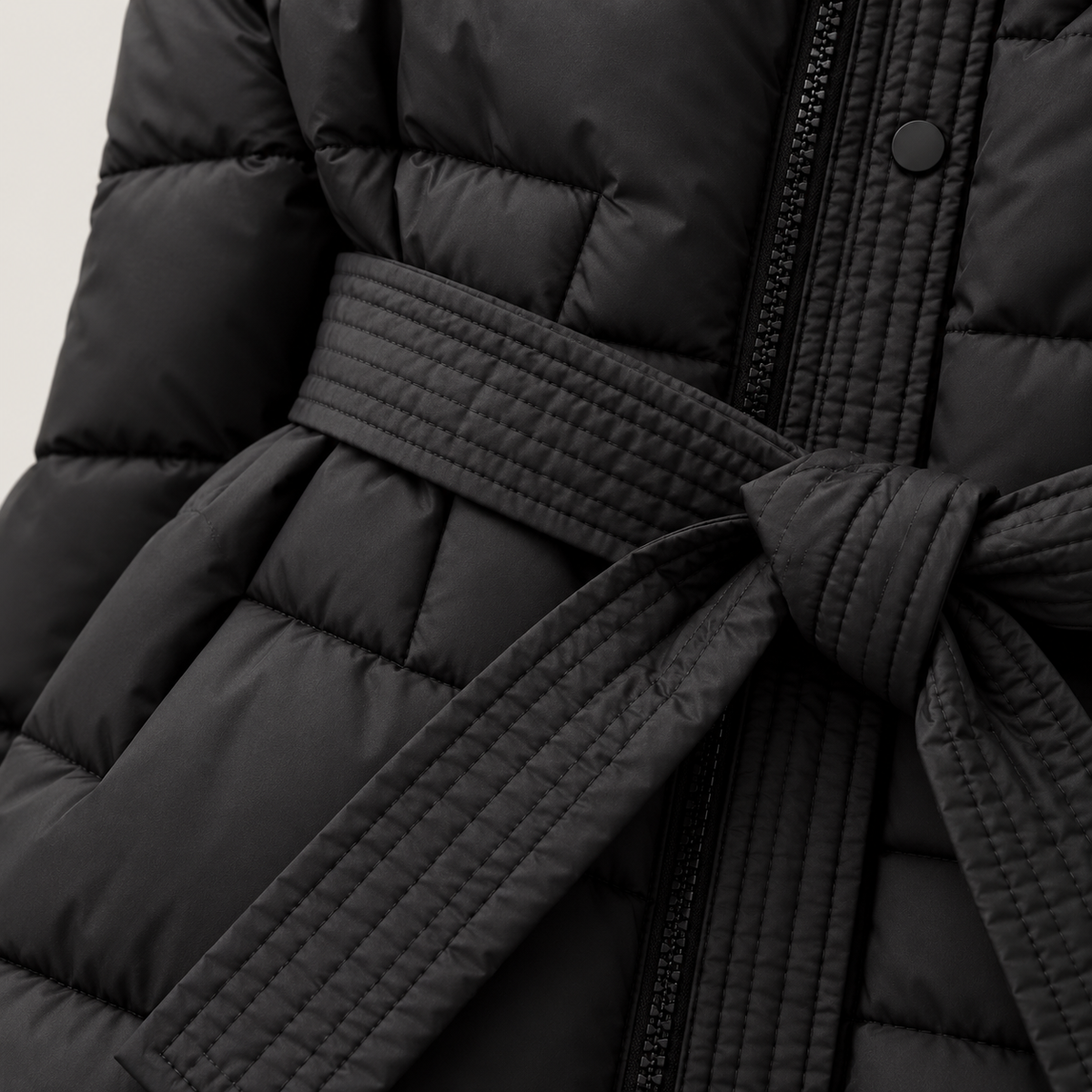 Abrigo Largo Acolchado con Capucha y Cinturón para Mujer | Cálido de Invierno